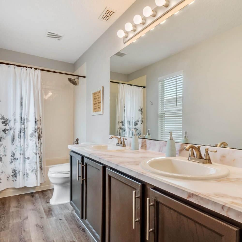 15124-black-lion-way-winter-garden-fl-34787-08-scaled-1000x1000-1 15124-black-lion-way-winter-garden-fl-34787-08-scaled-1000x1000-1