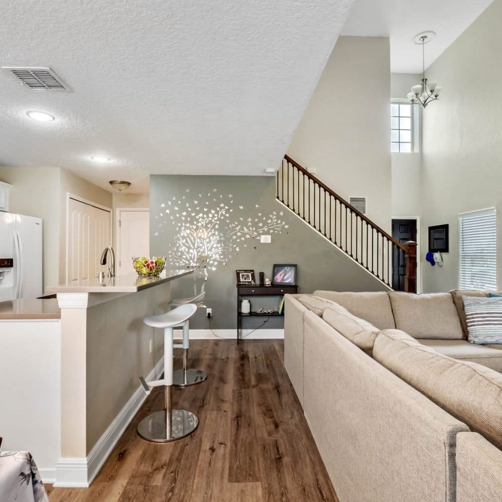 15124-black-lion-way-winter-garden-fl-34787-16-scaled-1000x1000-1 15124-black-lion-way-winter-garden-fl-34787-16-scaled-1000x1000-1