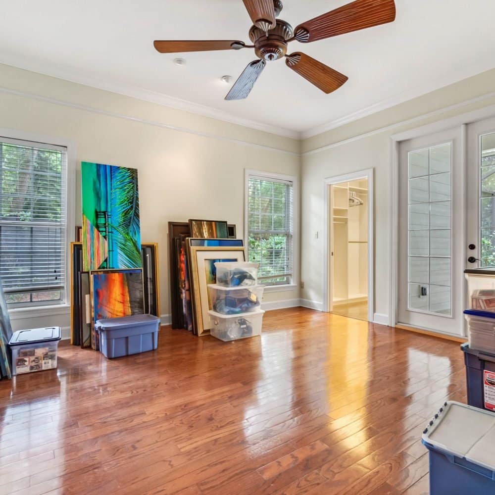 2022-down-woods-lane-windermere-fl-34786-17-scaled-1000x1000-1