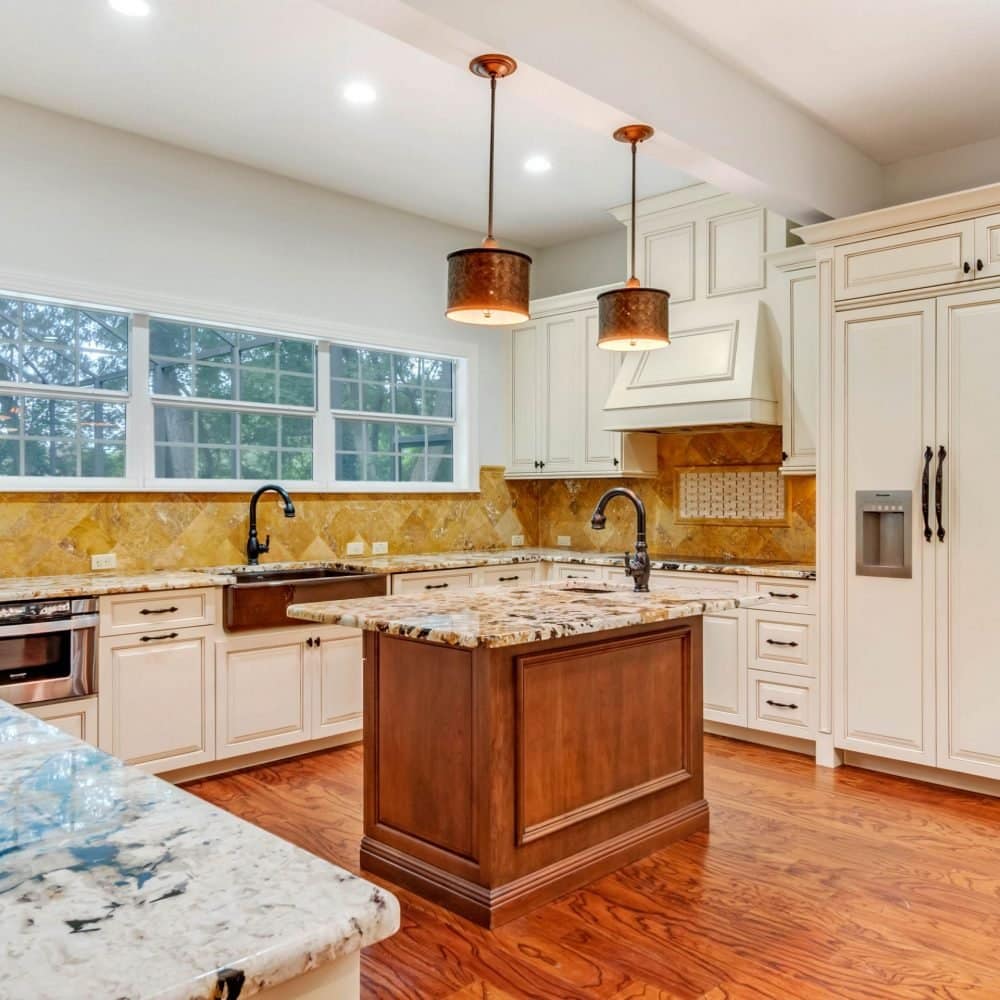 2022-down-woods-lane-windermere-fl-34786-37-scaled-1000x1000-1