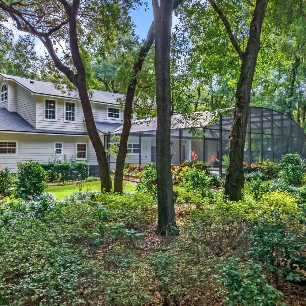 2022-down-woods-lane-windermere-fl-34786-56-scaled-1000x1000-1