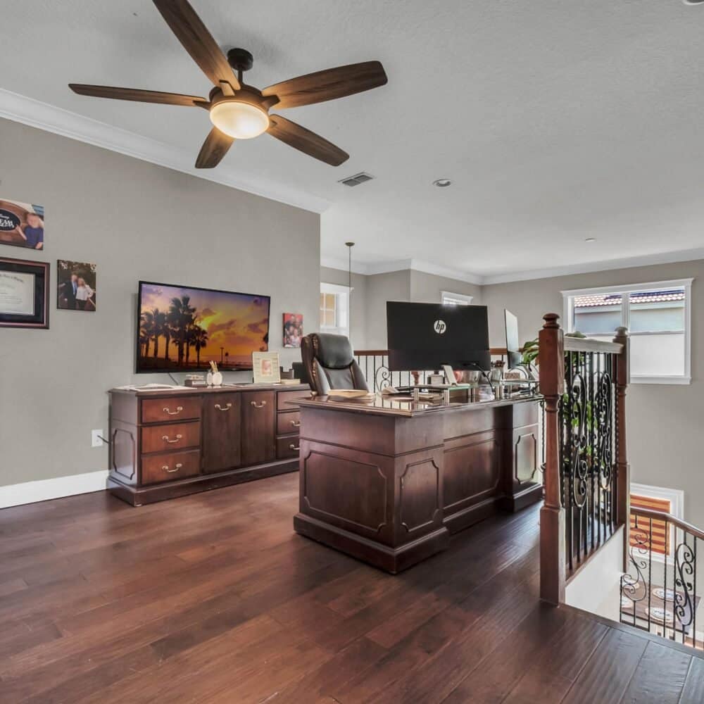 13006-gearing-court-winter-garden-fl-34787-21-scaled-1-1000x1000