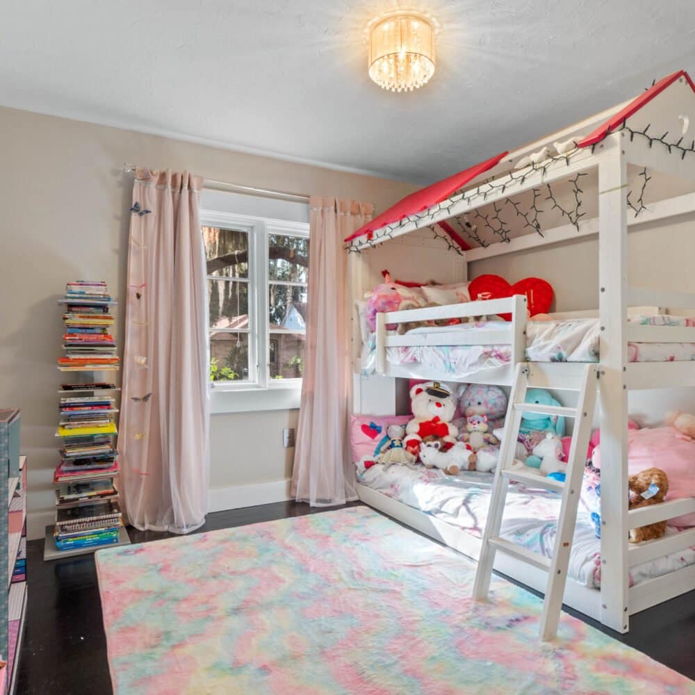 31-pine-street-windermere-fl-34786-12-scaled-1000x1000