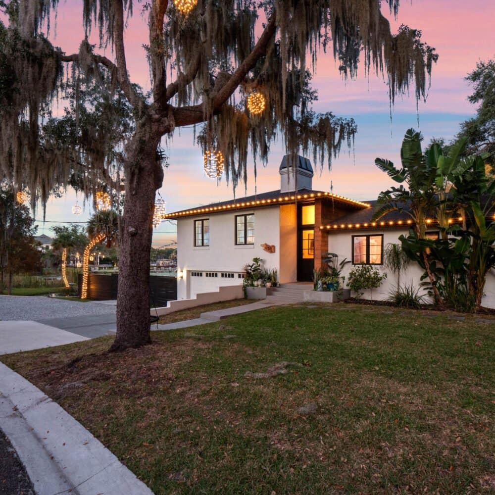 31-pine-street-windermere-fl-34786-63-scaled-1000x1000