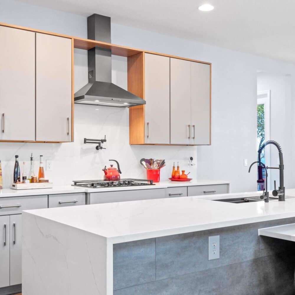 1216-hull-island-drive-oakland-fl-34787-40-scaled-1000x1000