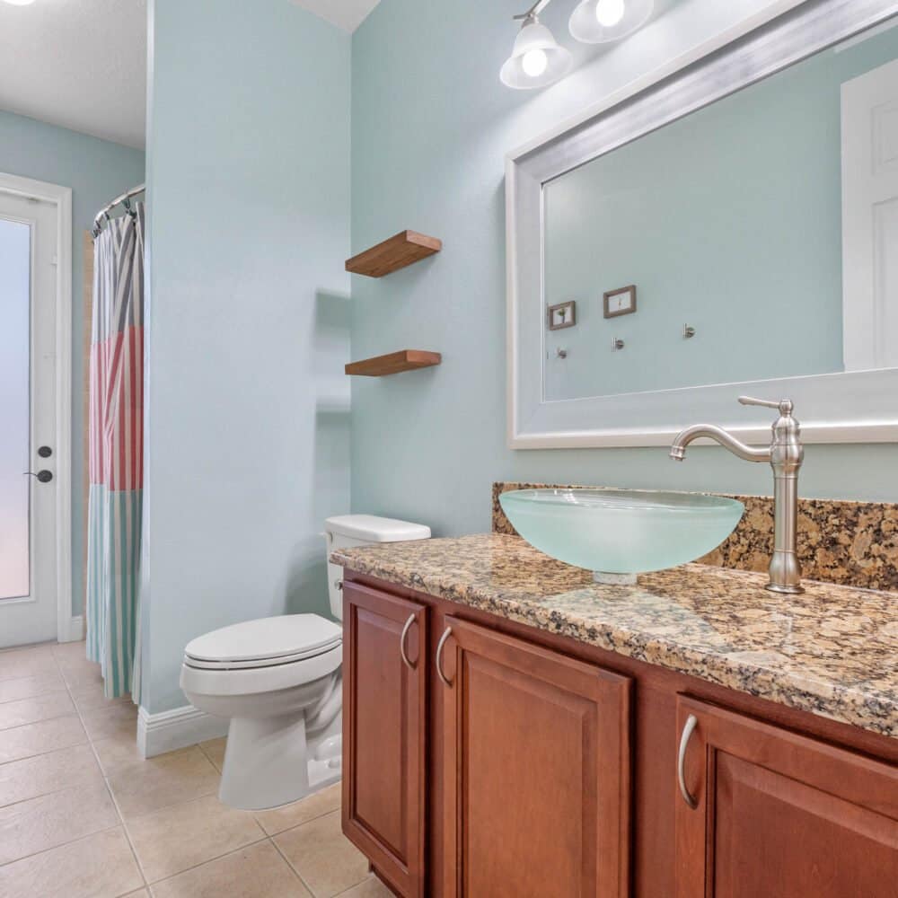 3850-eagle-isle-circle-kissimmee-fl-34746-16-scaled-1000x1000