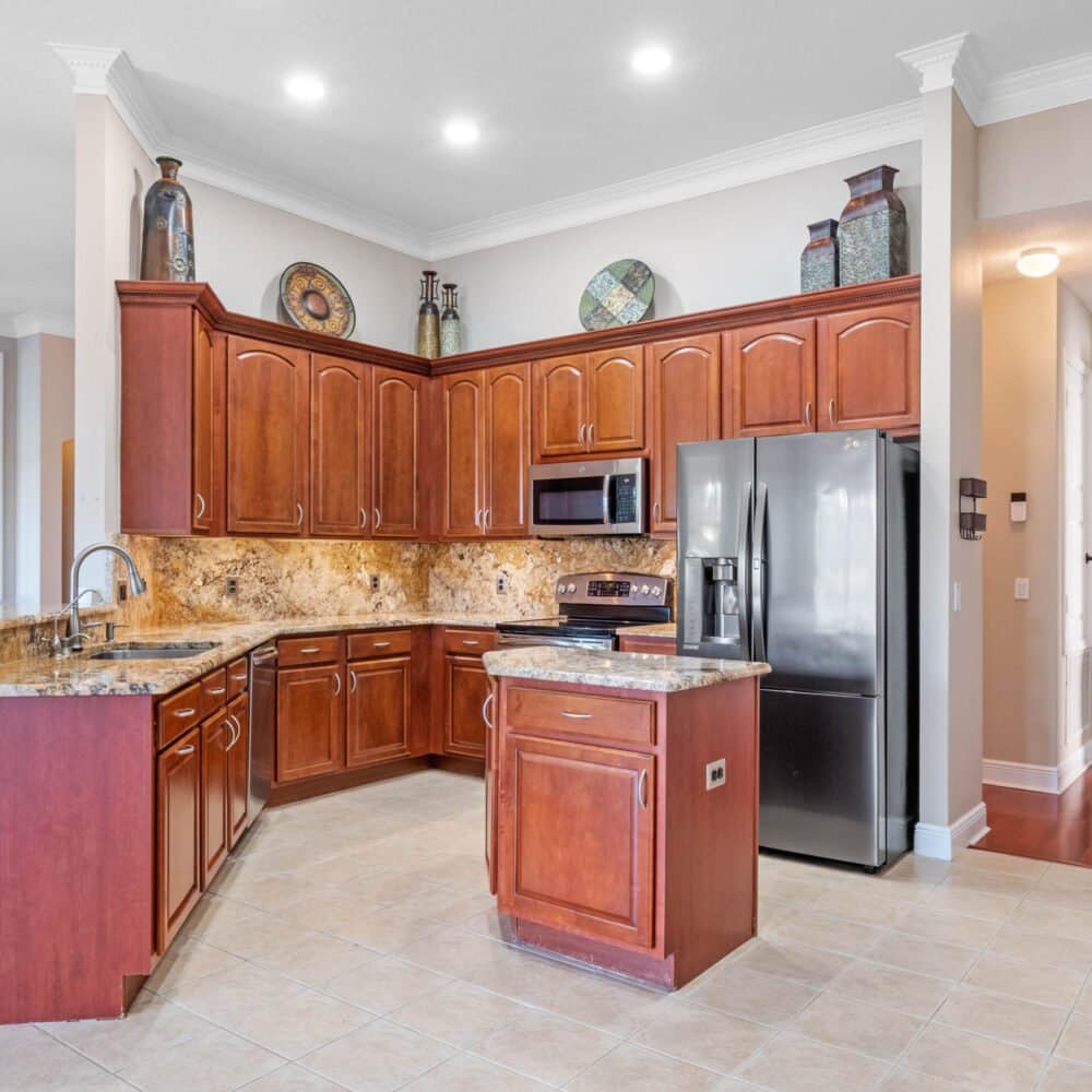 3850-eagle-isle-circle-kissimmee-fl-34746-28-scaled-1000x1000