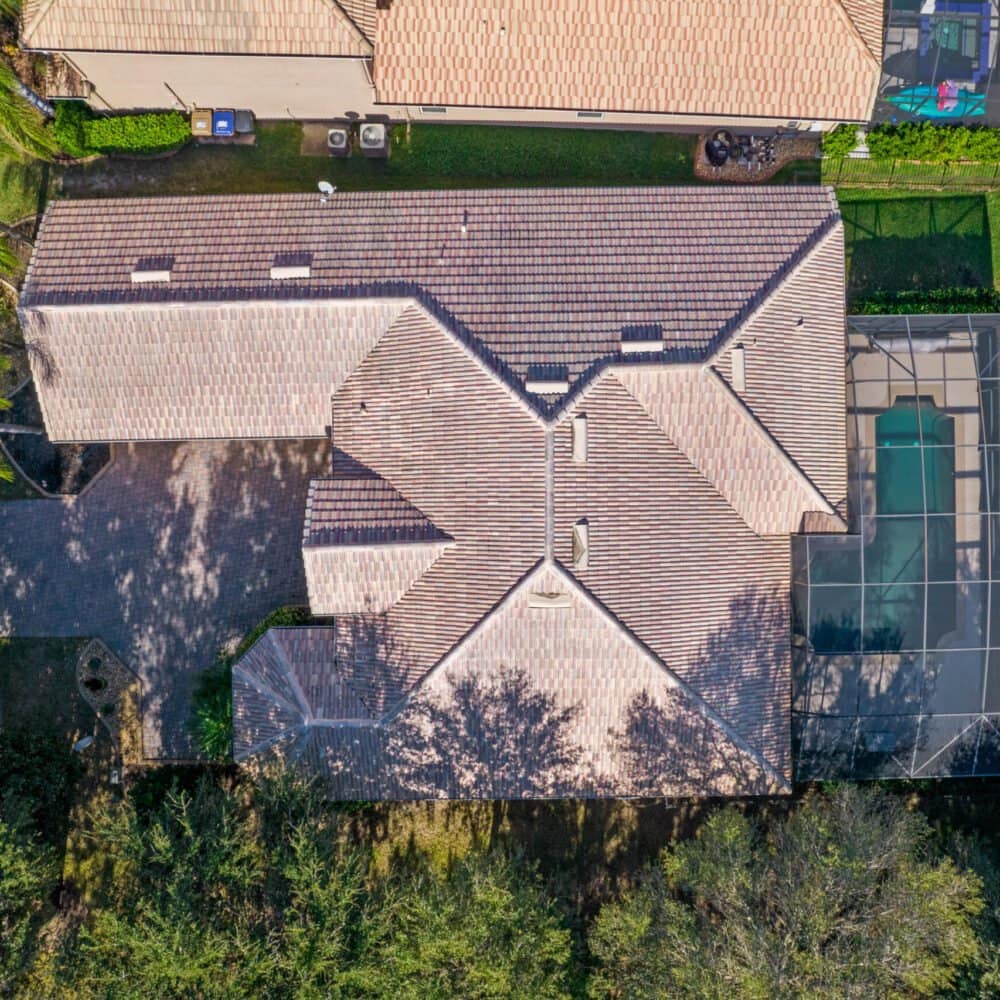 3850-eagle-isle-circle-kissimmee-fl-34746-49-scaled-1000x1000