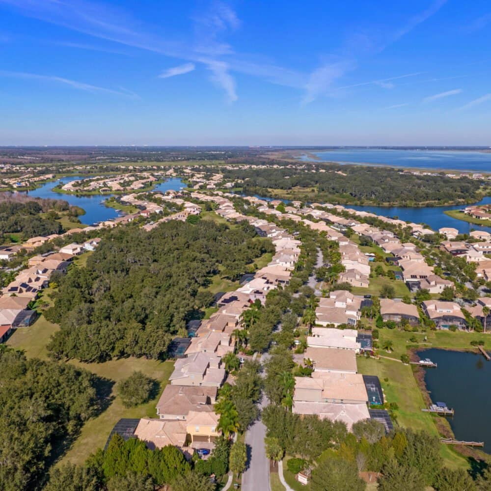 3850-eagle-isle-circle-kissimmee-fl-34746-54-scaled-1000x1000