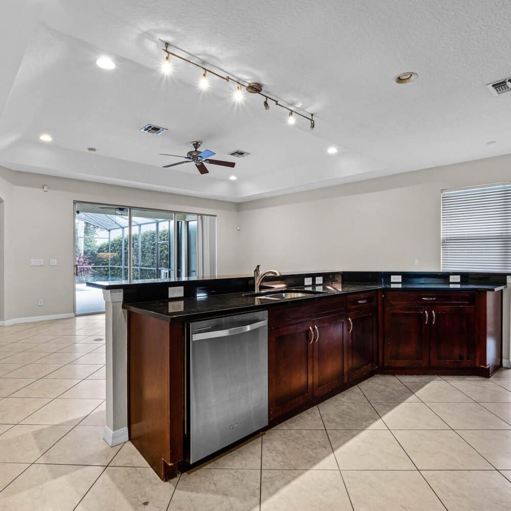14255-sonco-avenue-windermere-fl-34786-12-scaled-1000x1000 14255-sonco-avenue-windermere-fl-34786-12-scaled-1000x1000