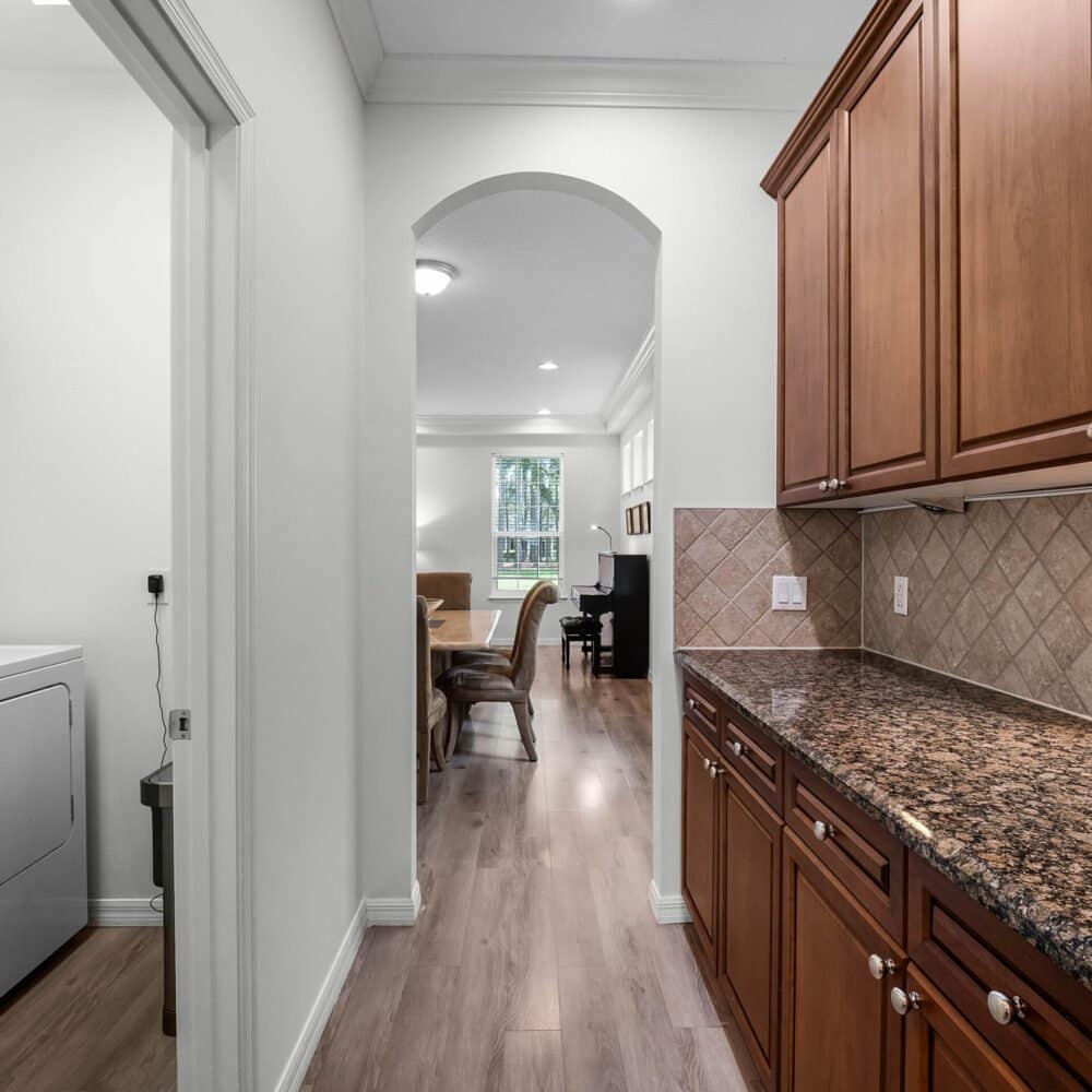 7030-mapperton-drive-windermere-fl-34786-13-scaled-1000x1000