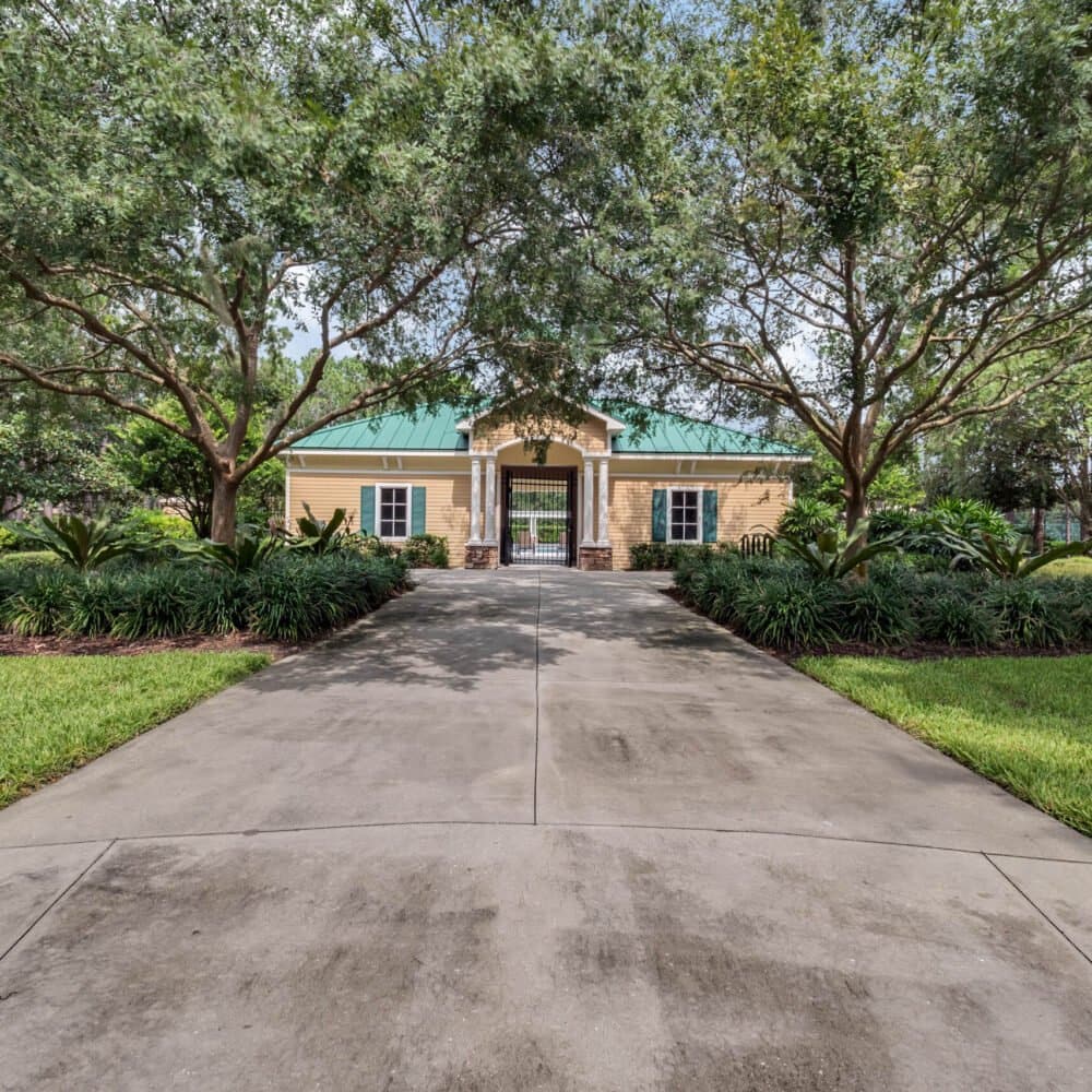 lakes-of-windermere-4--scaled-1000x1000