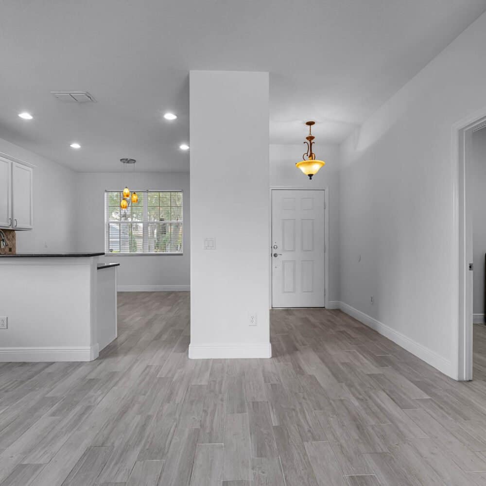 2420-balforn-tower-way-winter-garden-fl-34787-16-scaled-1000x1000