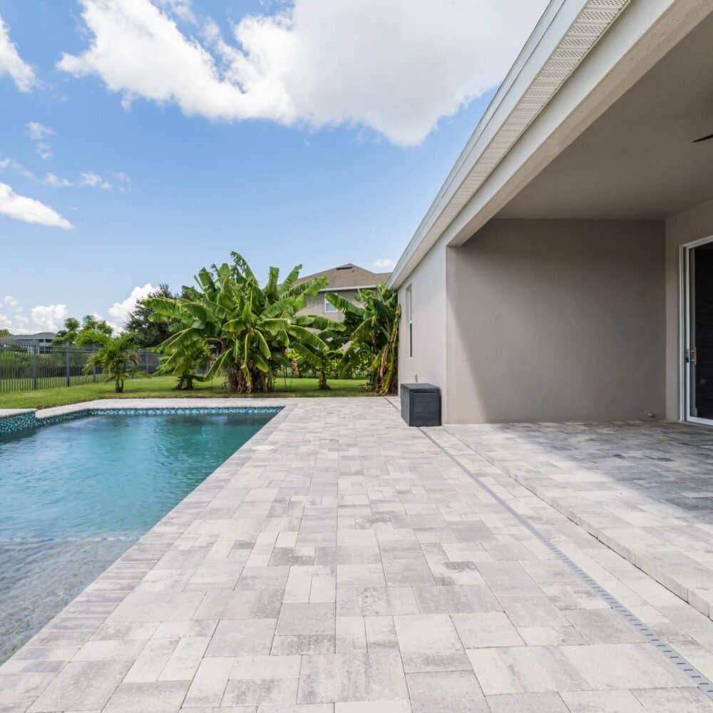 2420-balforn-tower-way-winter-garden-fl-34787-32-scaled-1000x1000