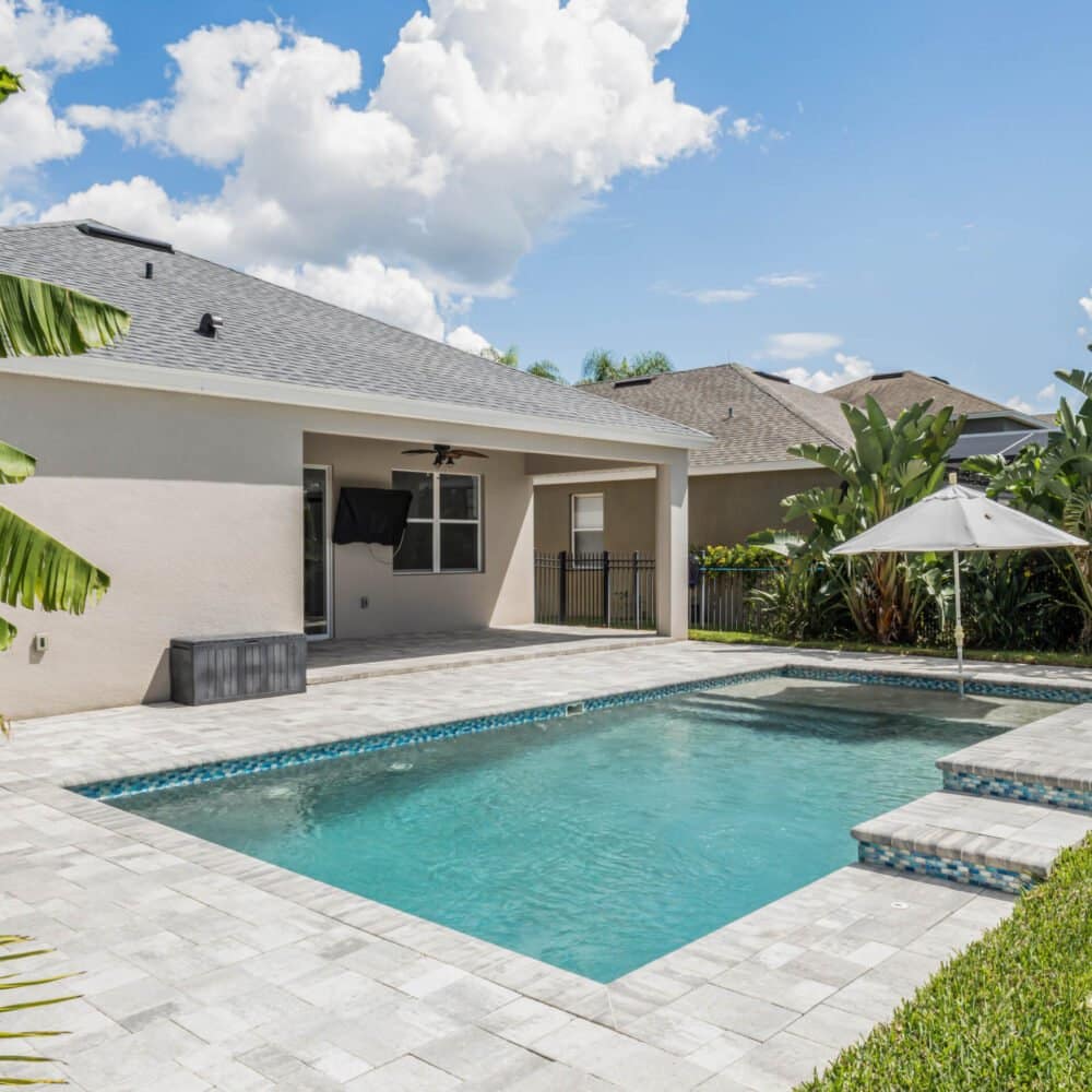 2420-balforn-tower-way-winter-garden-fl-34787-35-scaled-1000x1000