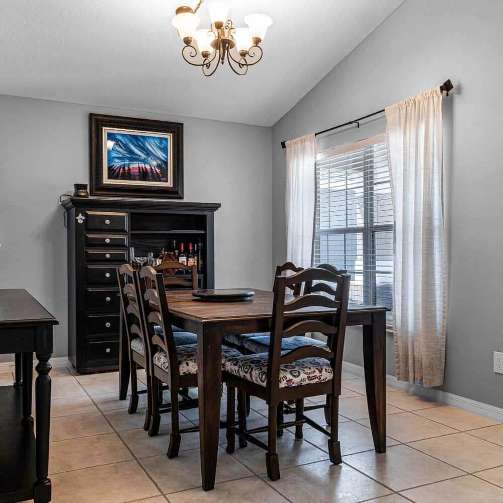 9555-pecky-cypress-way-orlando-fl-32836-10-scaled-1000x1000