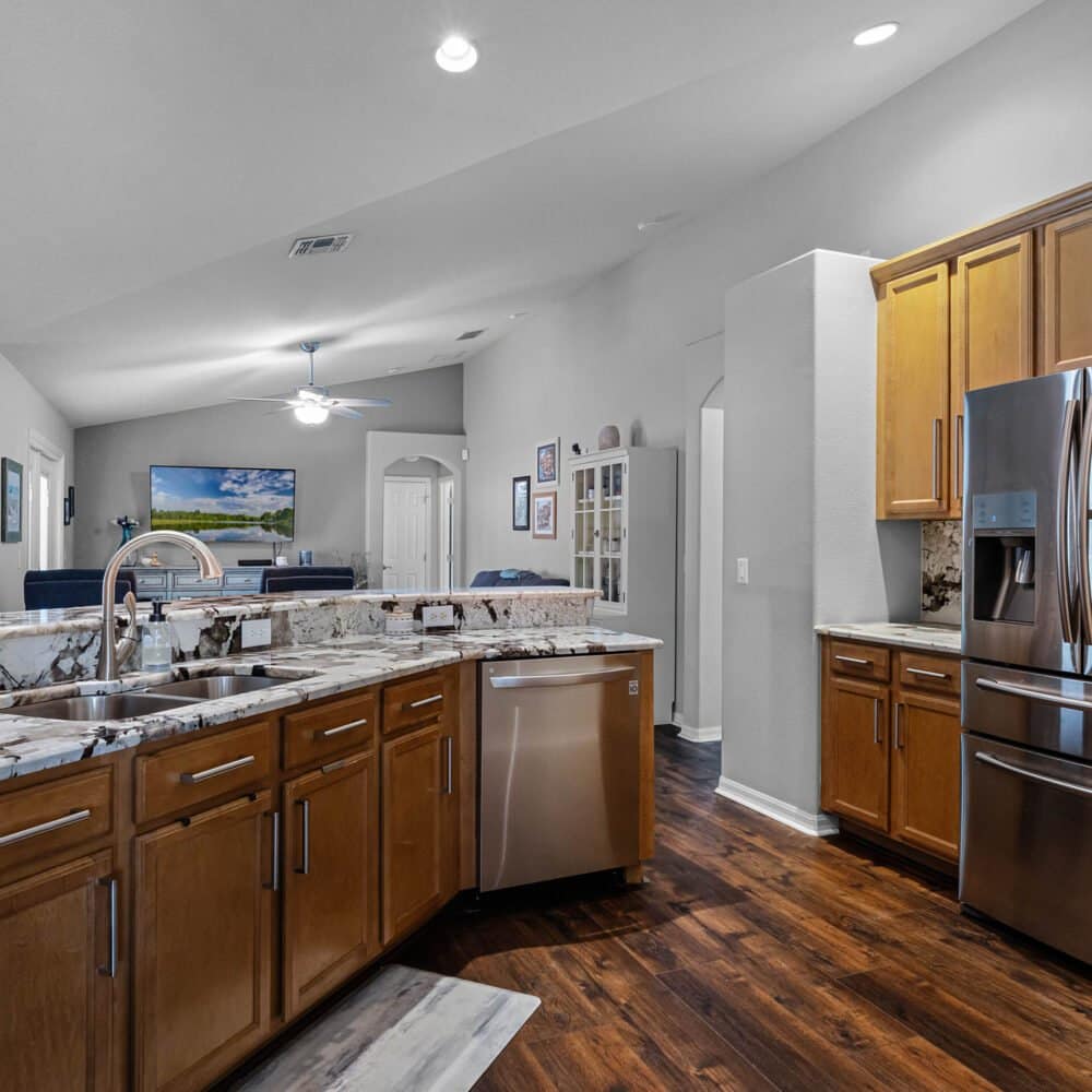 9765-pecky-cypress-way-orlando-fl-32836-16-scaled-1000x1000