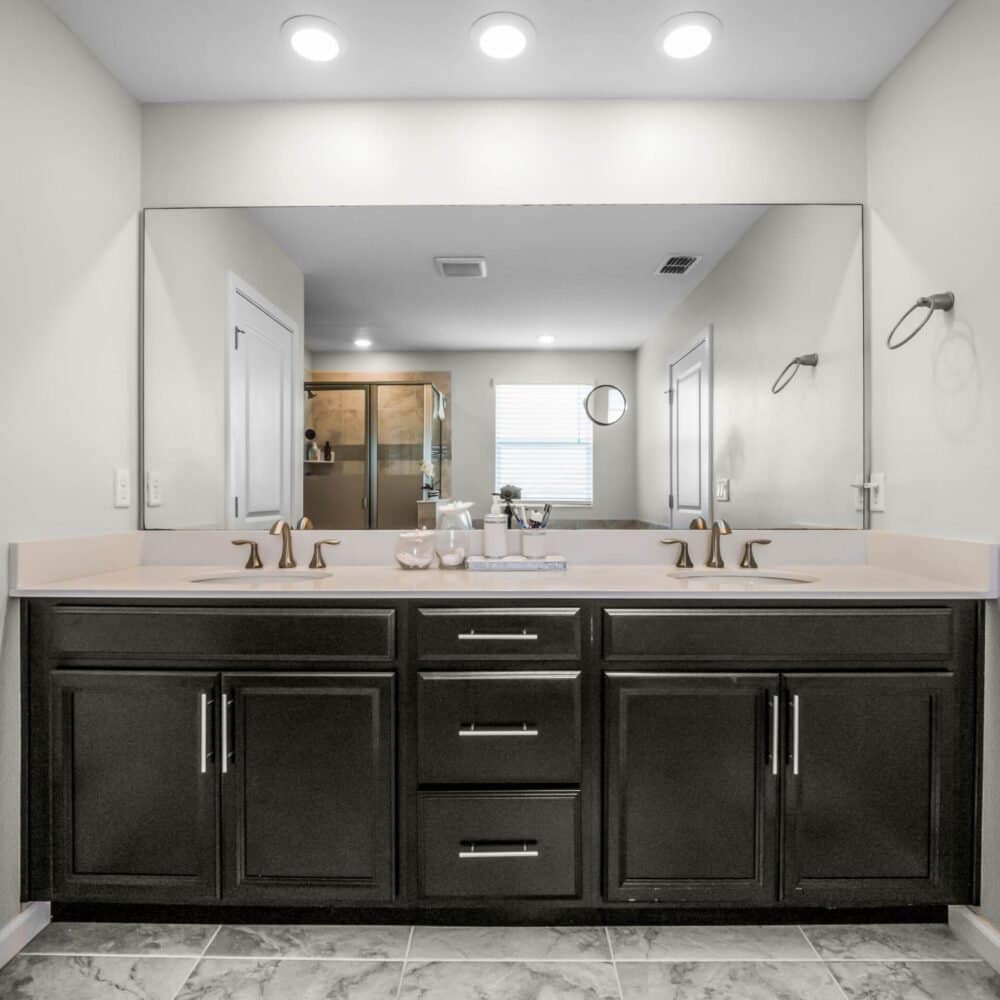 1740-black-maple-place-ocoee-fl-34761-22-scaled-1000x1000