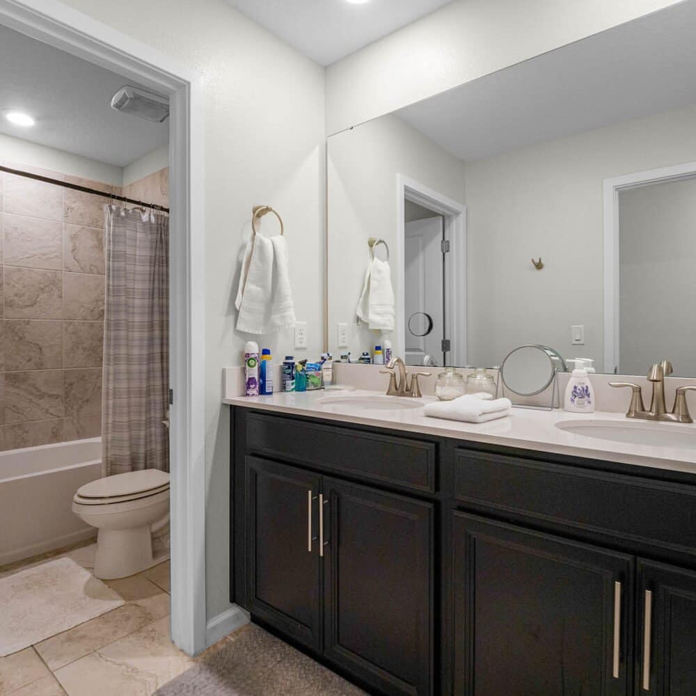 1740-black-maple-place-ocoee-fl-34761-27-scaled-1000x1000