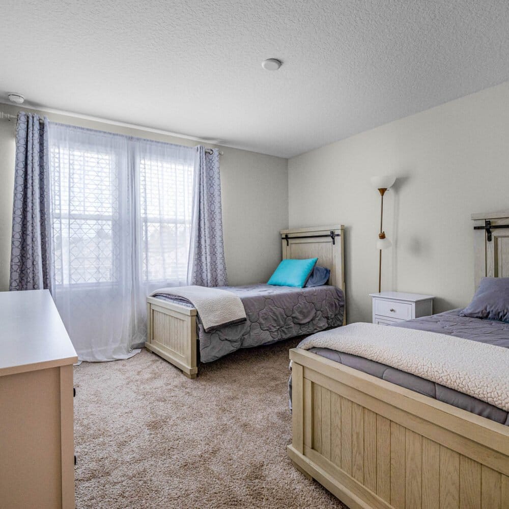 1740-black-maple-place-ocoee-fl-34761-28-scaled-1000x1000