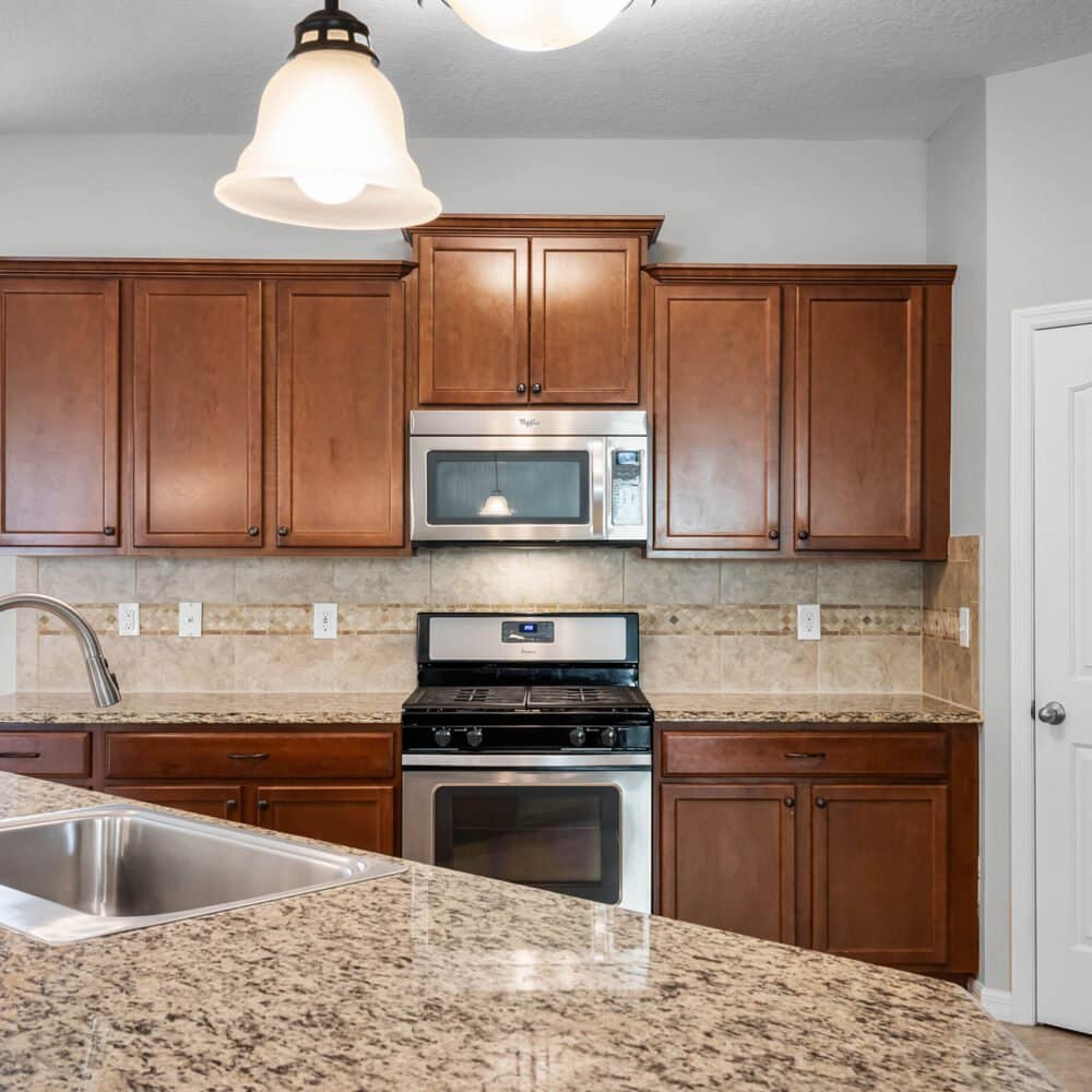 7906-winter-wren-street-winter-garden-fl-34787-16-scaled-1000x1000 7906-winter-wren-street-winter-garden-fl-34787-16-scaled-1000x1000