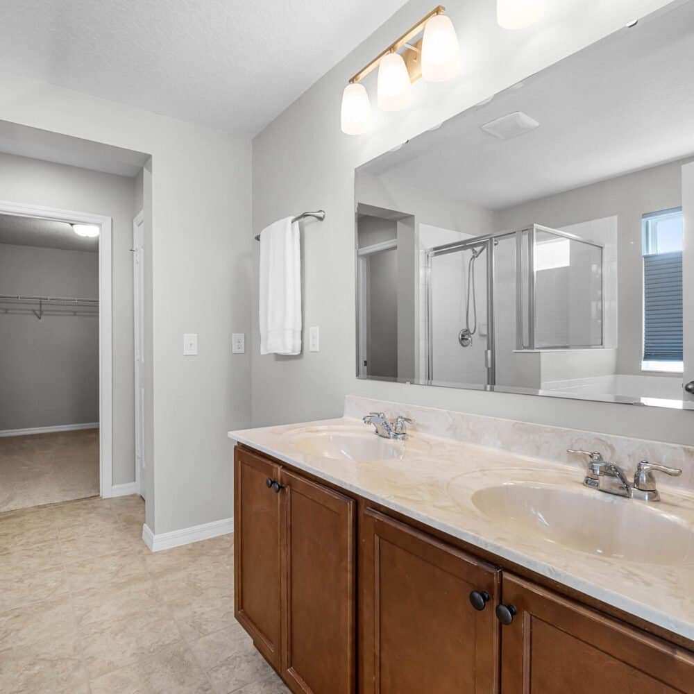 7906-winter-wren-street-winter-garden-fl-34787-35-scaled-1000x1000 7906-winter-wren-street-winter-garden-fl-34787-35-scaled-1000x1000