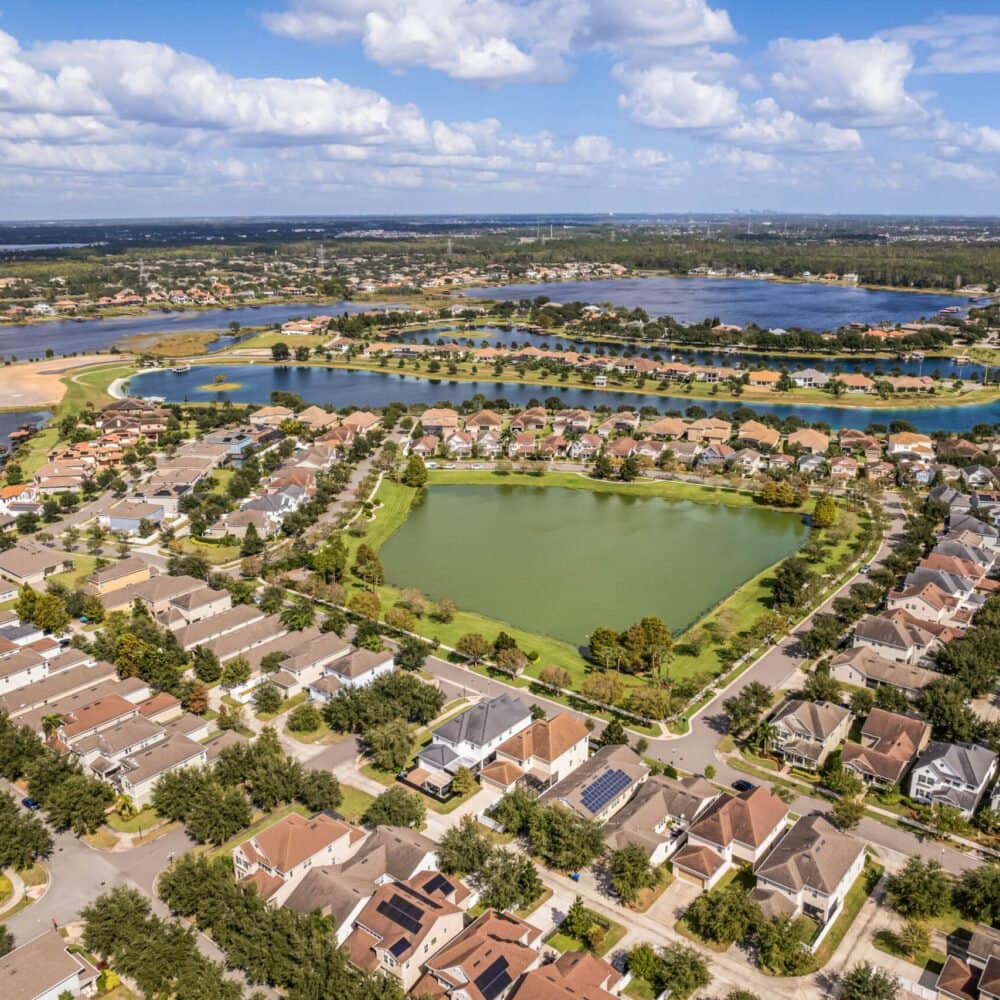 7906-winter-wren-street-winter-garden-fl-34787-45-scaled-1000x1000 7906-winter-wren-street-winter-garden-fl-34787-45-scaled-1000x1000