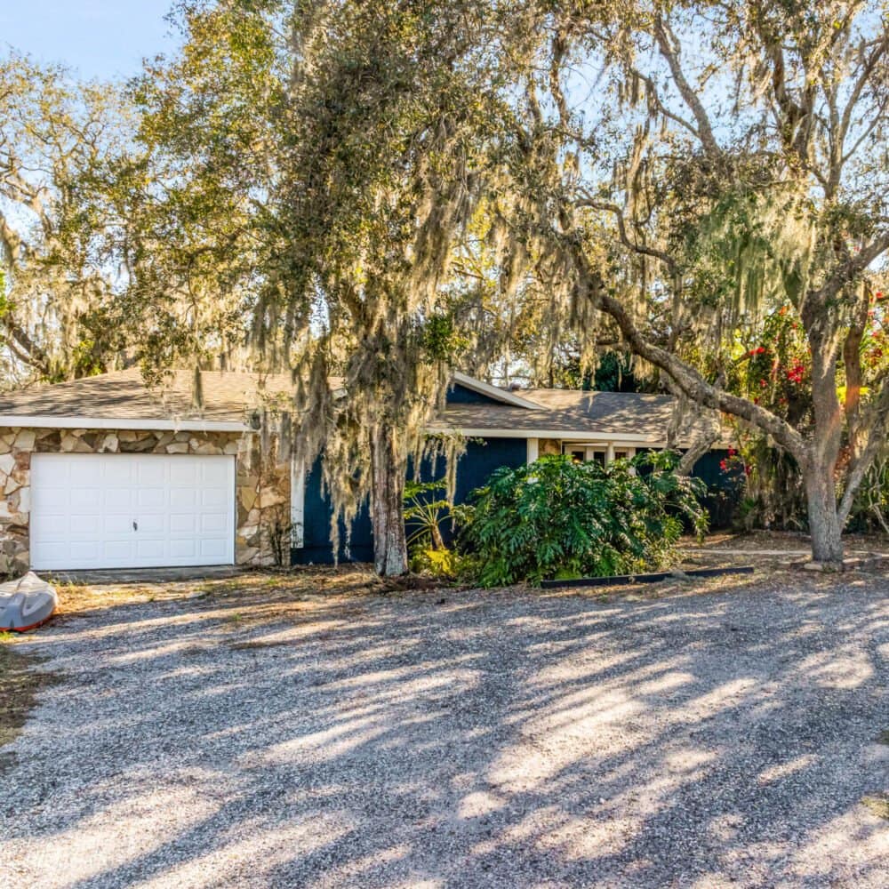 17525-seidner-road-winter-garden-fl-34787-01-scaled-1000x1000