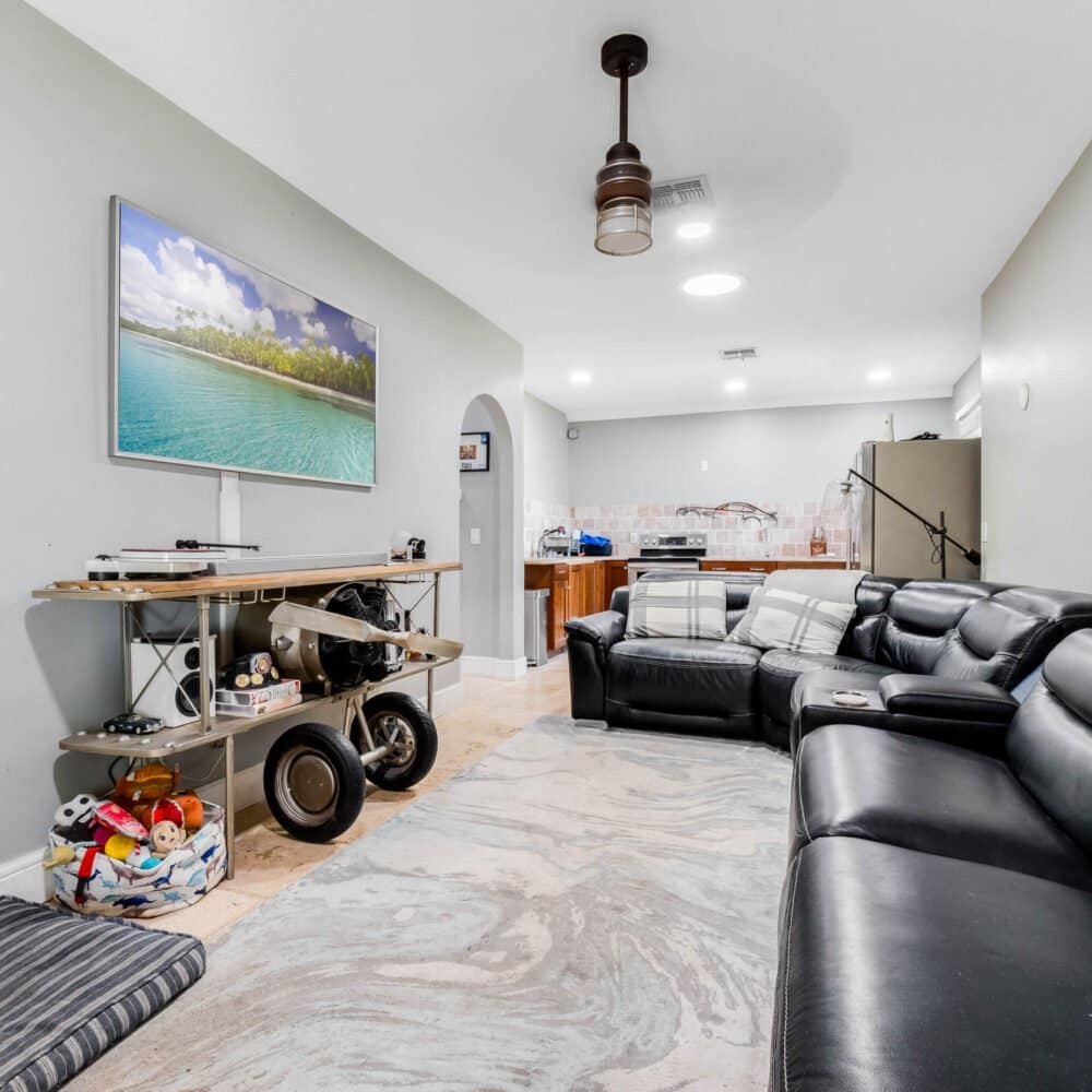 2400-williams-road-winter-garden-fl-34787-62-scaled-1000x1000