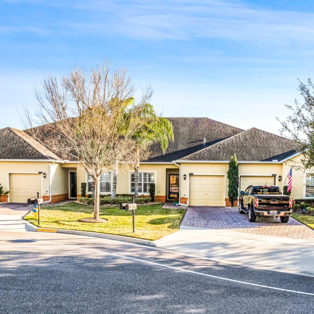 3213-sonesta-court-unit-b-clermont-fl-34711-01-scaled-1000x1000