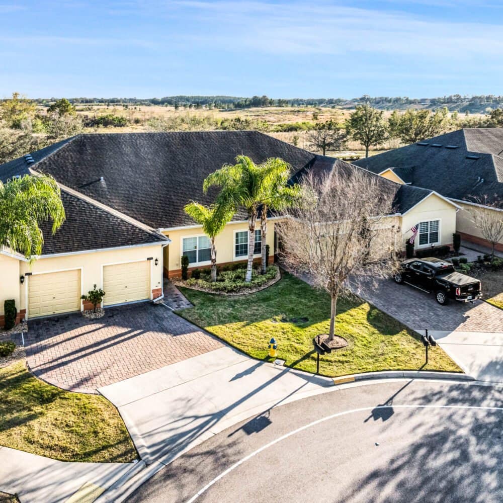 3213-sonesta-court-unit-b-clermont-fl-34711-03-scaled-1000x1000