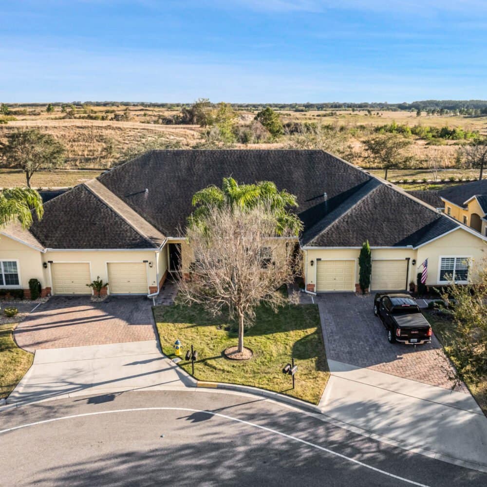 3213-sonesta-court-unit-b-clermont-fl-34711-04-scaled-1000x1000