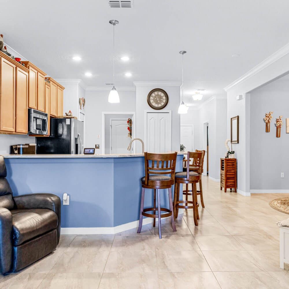 3213-sonesta-court-unit-b-clermont-fl-34711-10-scaled-1000x1000