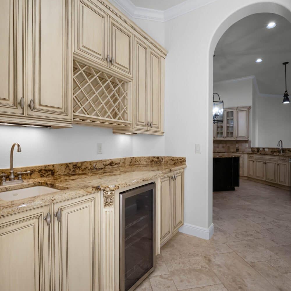 6452-lake-burden-view-drive-windermere-fl-34786-14-scaled-1000x1000