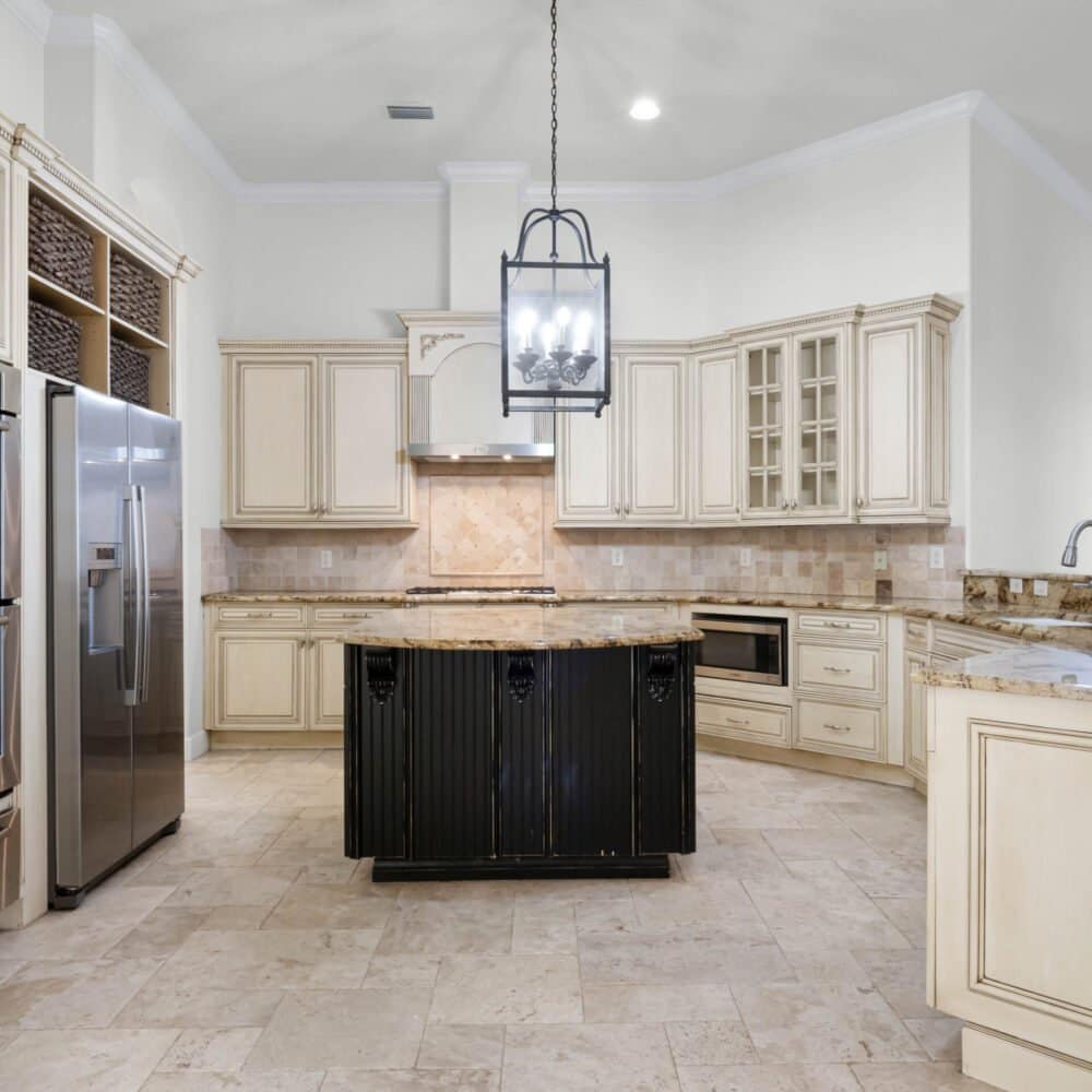 6452-lake-burden-view-drive-windermere-fl-34786-17-scaled-1000x1000