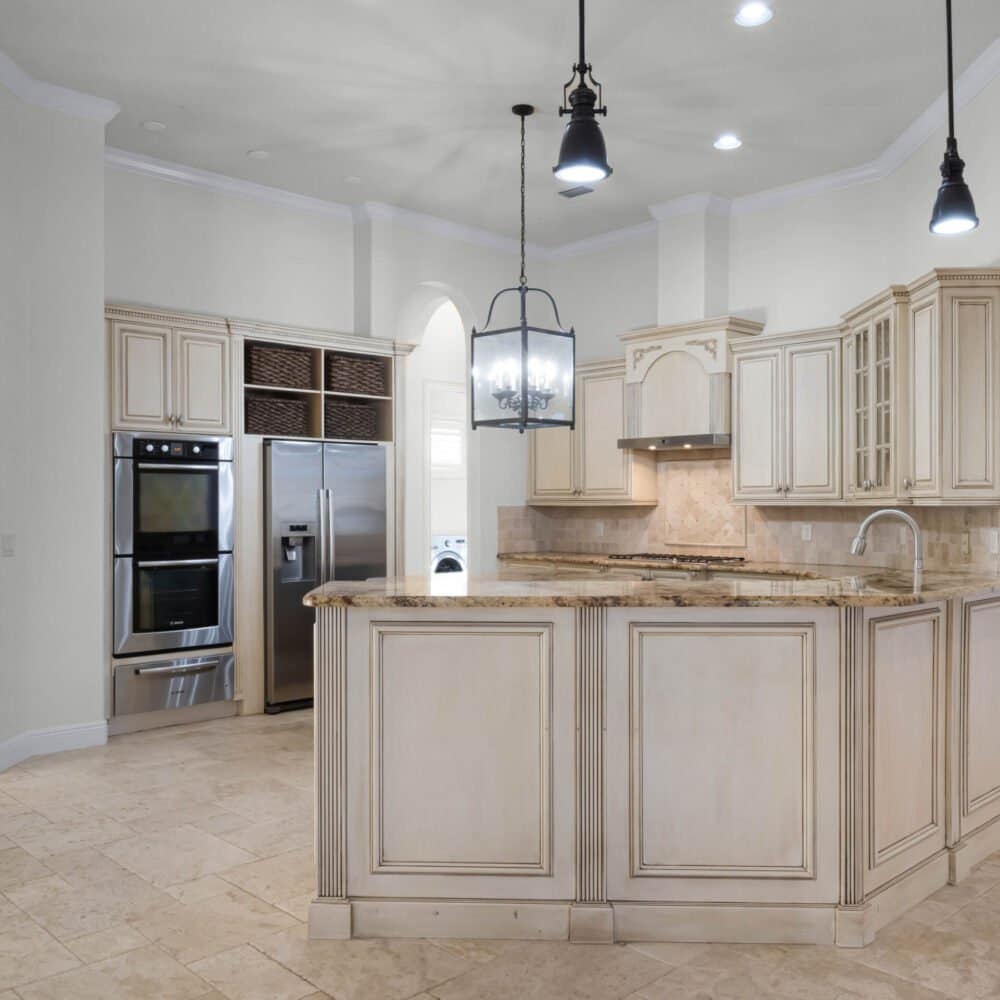 6452-lake-burden-view-drive-windermere-fl-34786-23-scaled-1000x1000