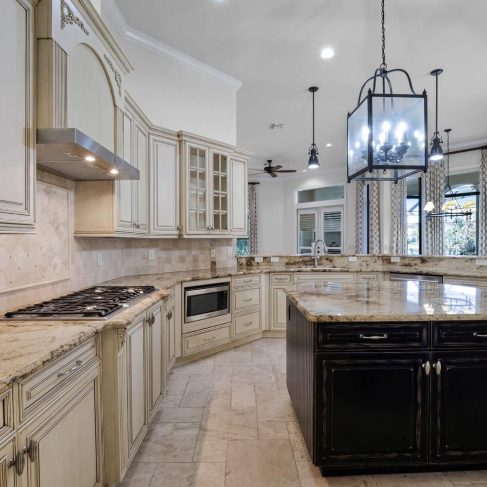 6452-lake-burden-view-drive-windermere-fl-34786-24-scaled-1000x1000