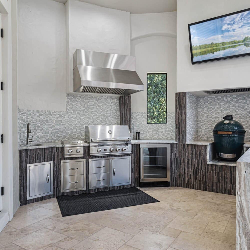 6452-lake-burden-view-drive-windermere-fl-34786-49-scaled-1000x1000