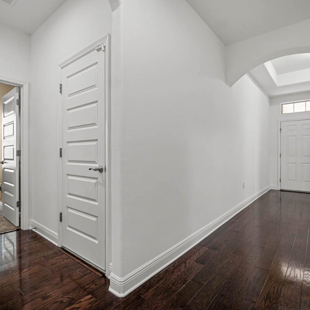 8723-eden-cove-drive-winter-garden-fl-34787-08-scaled-1000x1000