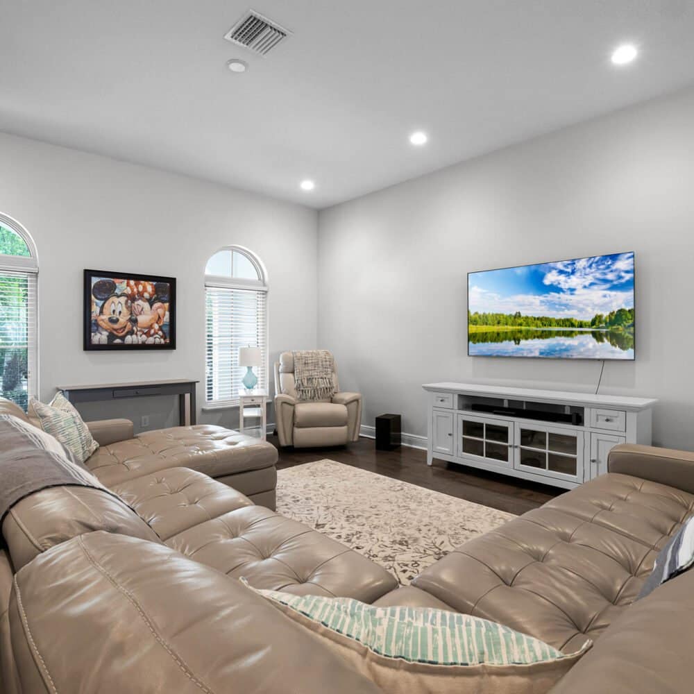 8926-bismarck-palm-drive-winter-garden-fl-34787-07-scaled-1000x1000