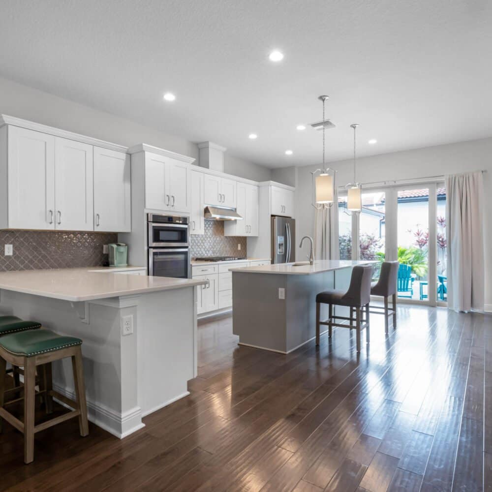 8926-bismarck-palm-drive-winter-garden-fl-34787-08-scaled-1000x1000