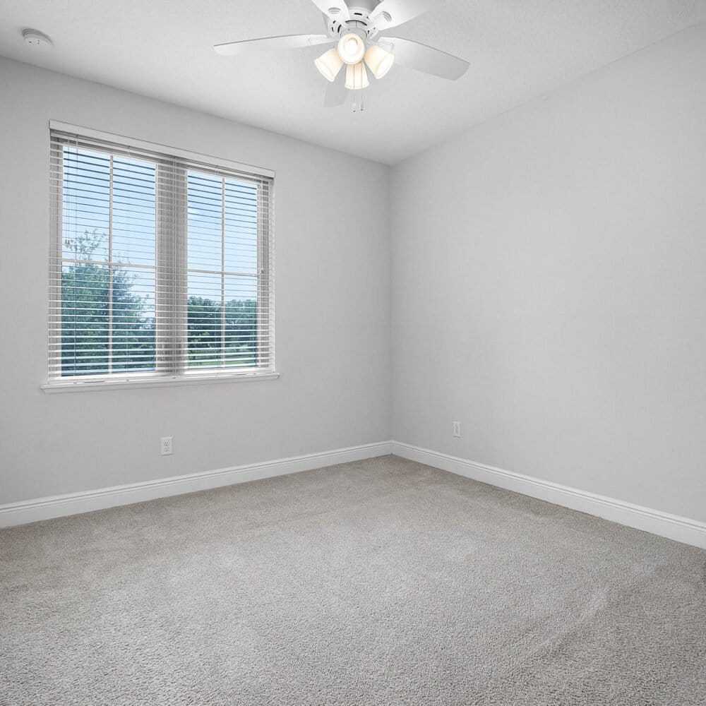 8926-bismarck-palm-drive-winter-garden-fl-34787-25-scaled-1000x1000