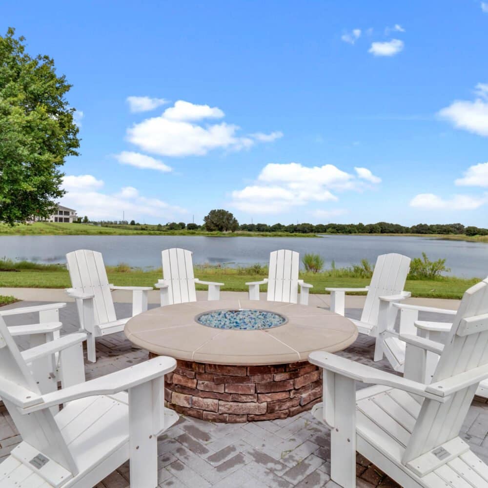 lakeshore-39--scaled-1000x1000