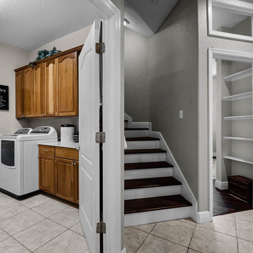 12447-lake-valley-drive-clermont-fl-34711-36-scaled-1000x1000