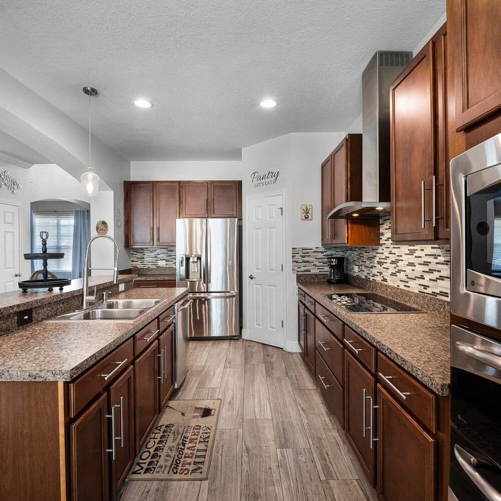 15312-firelight-drive-winter-garden-fl-34787-21-scaled-1000x1000