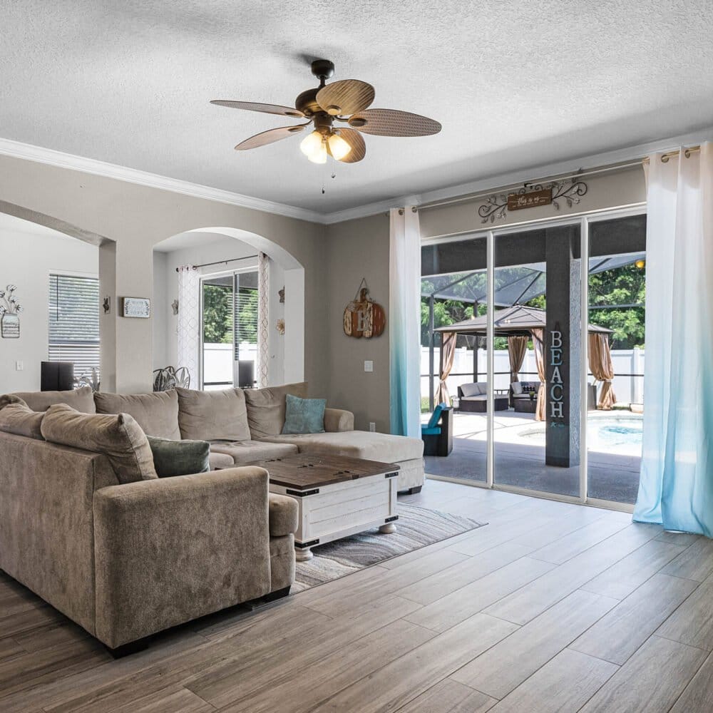 15312-firelight-drive-winter-garden-fl-34787-28-scaled-1000x1000