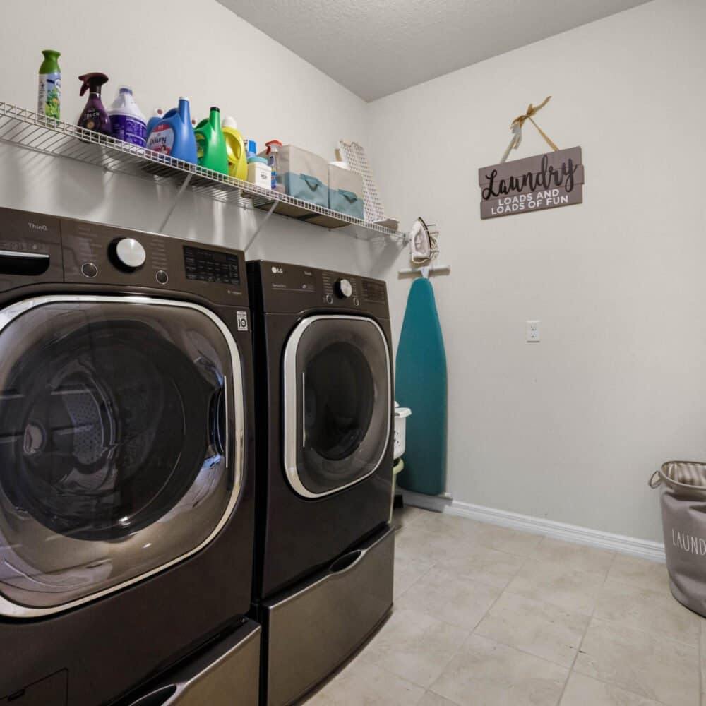 15312-firelight-drive-winter-garden-fl-34787-42-scaled-1000x1000