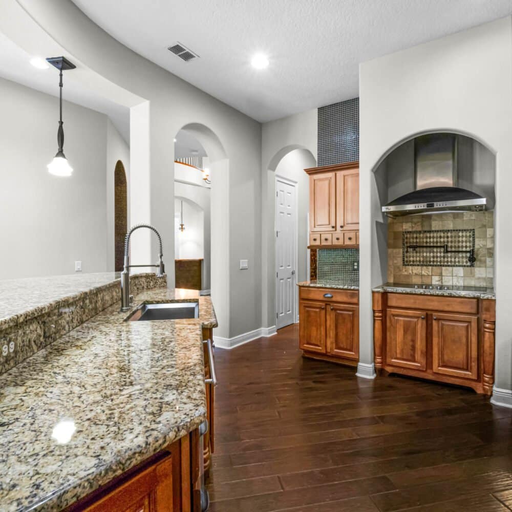 1720-lake-roberts-landing-drive-winter-garden-fl-34787-20-scaled-1000x1000