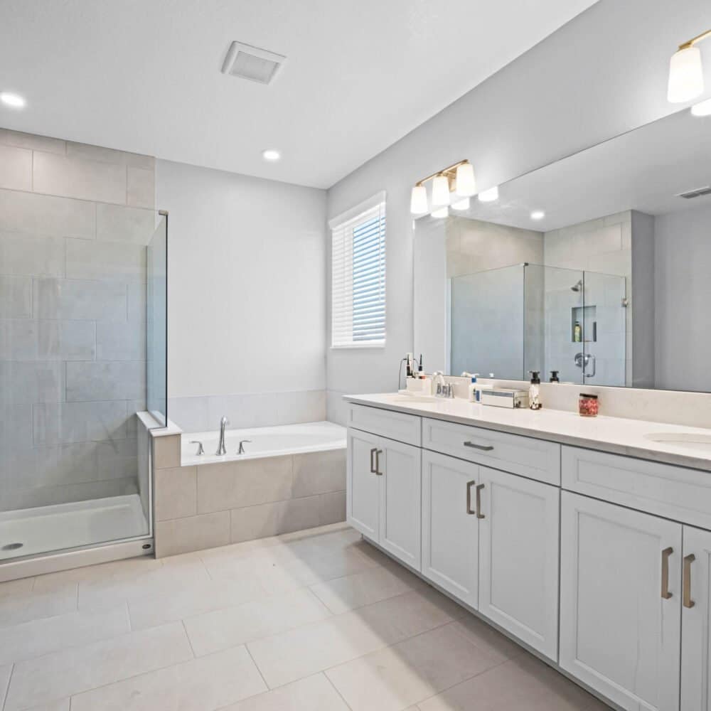 5045-rain-shadow-drive-st.-cloud-fl-34772-27-scaled-1000x1000