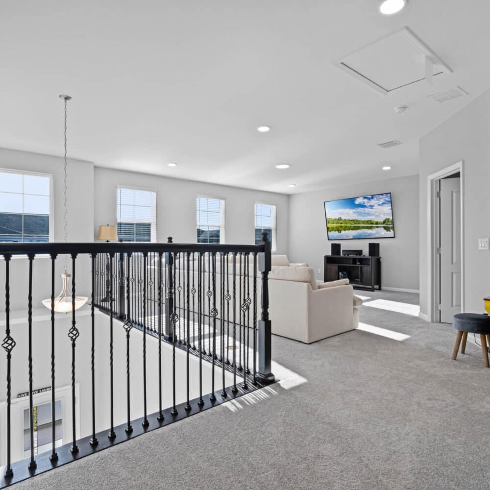 5045-rain-shadow-drive-st.-cloud-fl-34772-34-scaled-1000x1000